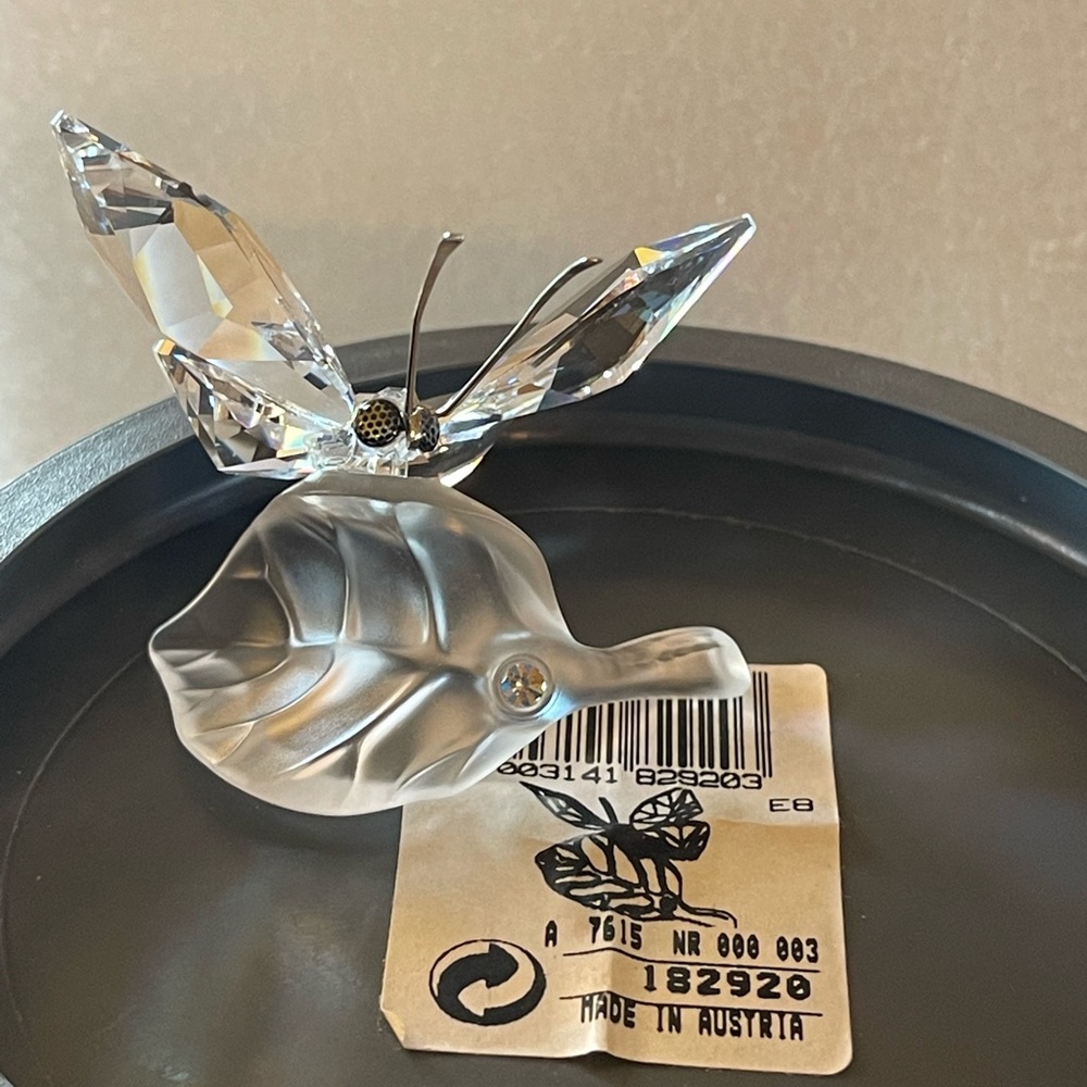 Swarovski Crystal Butterfly Figurine On Frosted Leaf